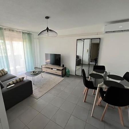 Joli appt 45 m2 avec terrasse Lägenhet Lunel  Exteriör bild