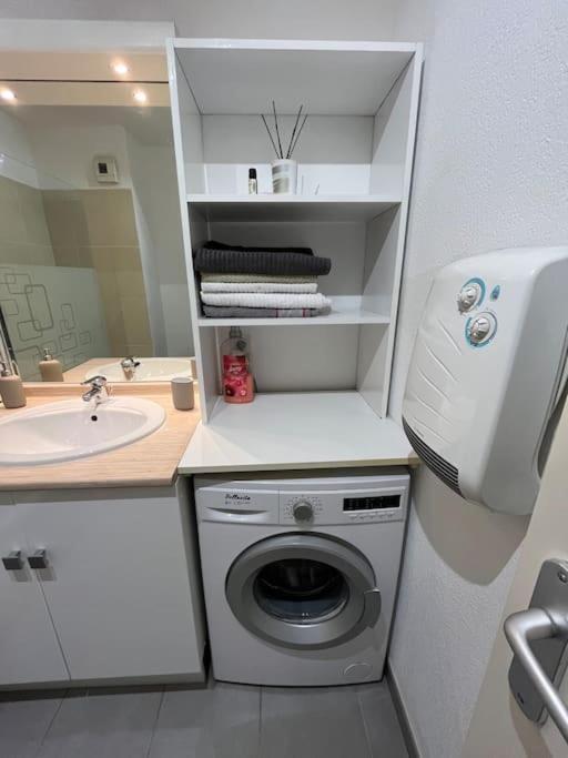 Joli appt 45 m2 avec terrasse Lägenhet Lunel  Exteriör bild